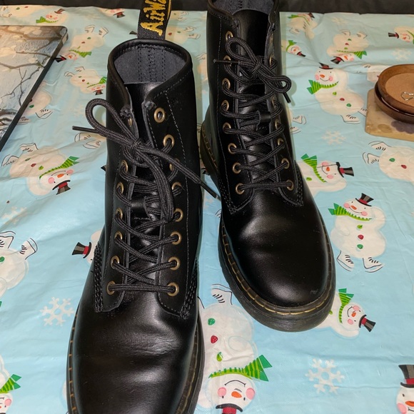 Doc Martens / Black / Brand New - Picture 3 of 7